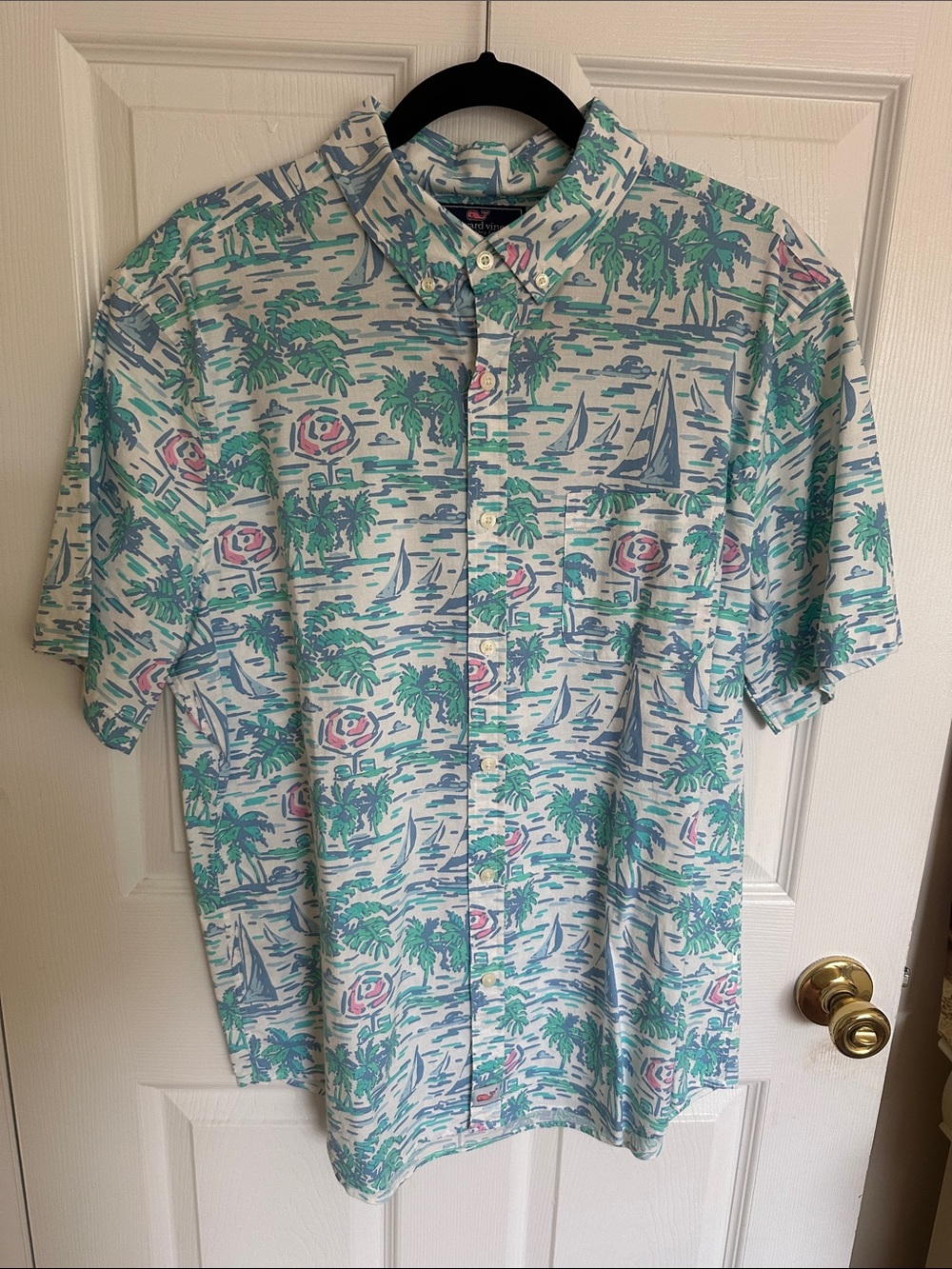 Vineyard Vines White Short-Sleeve Tropical Button-Down with Teal & Pink